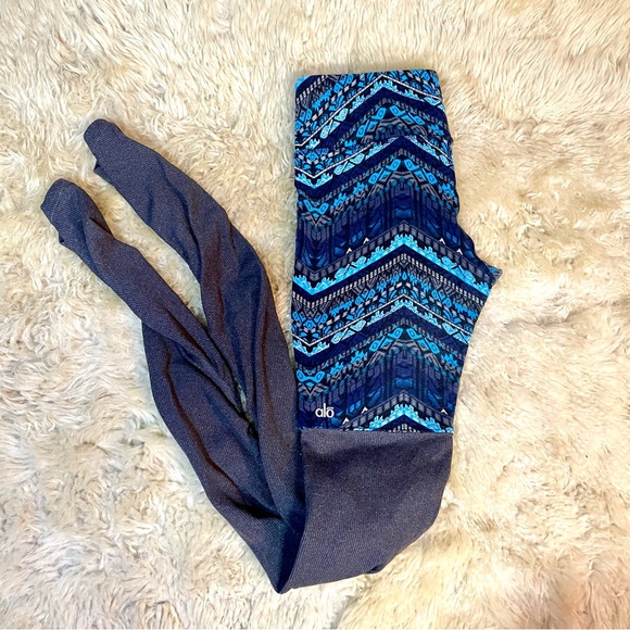 ALO Yoga Mid-Rise Goddess Ribbed Leggings Blue and Gray Size Medium - Picture 2 of 7